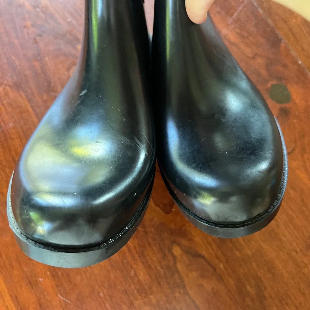 Coach Trisha Black Rubber Rain Boots Gold Turnlock Tall Womens 7B Q7190